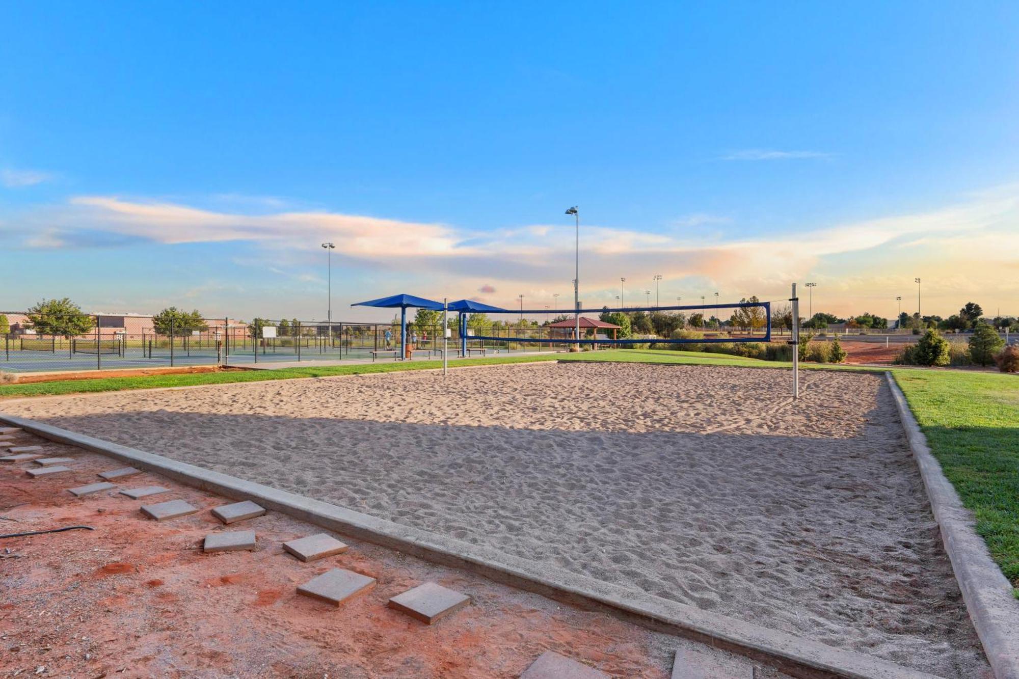 Pv 99 Private Hot Tub, Ping Pong Table, Xbox X Series And Resort Amenities Santa Clara Exterior photo