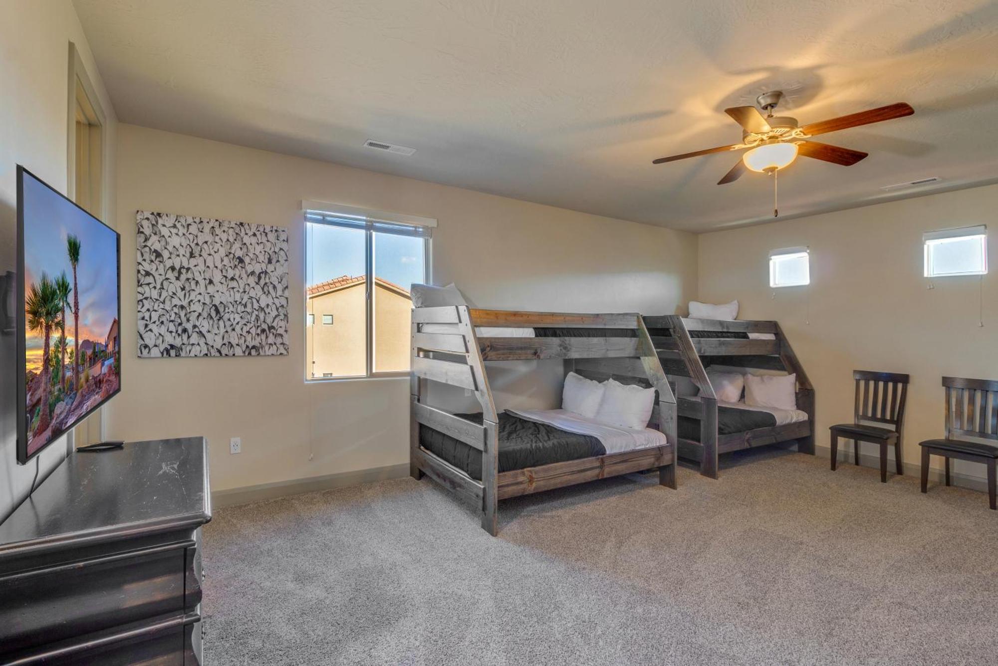 Pv 99 Private Hot Tub, Ping Pong Table, Xbox X Series And Resort Amenities Santa Clara Exterior photo